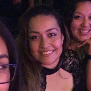 Meet your Posher, Edith